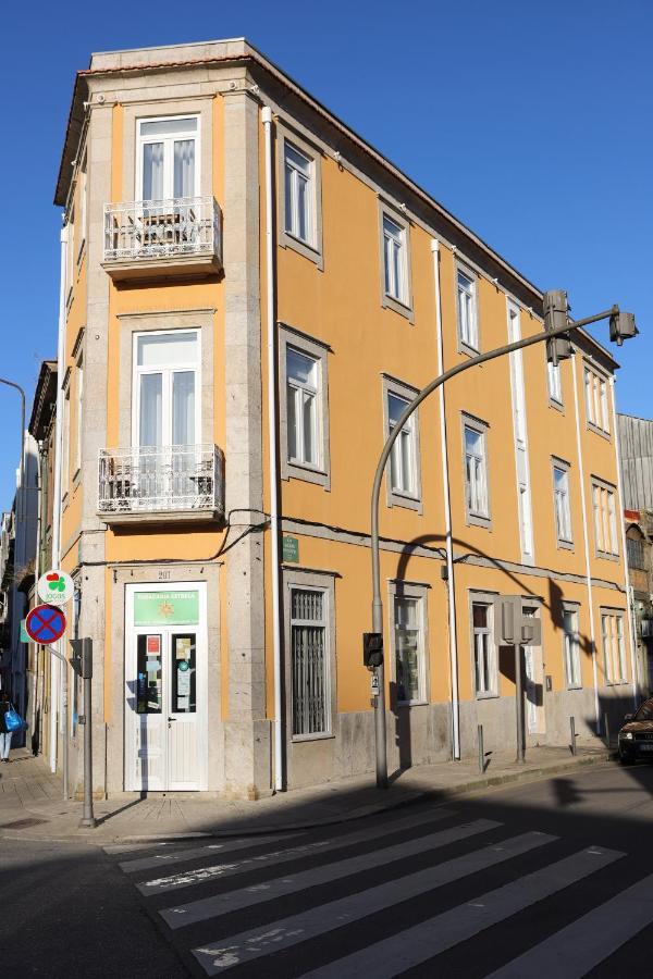 Vibrant Host Solutions - Heroismo'S Metro Porto Exterior foto